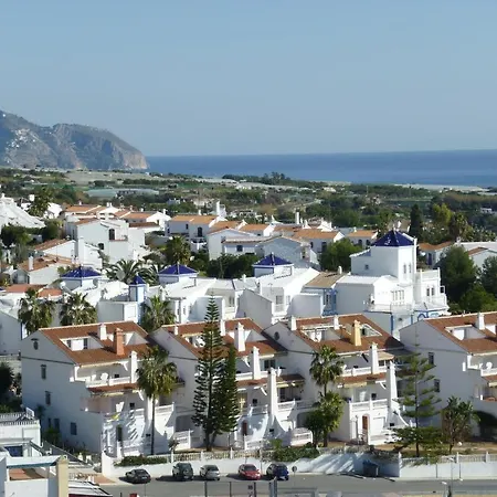 Turisticos De Nerja